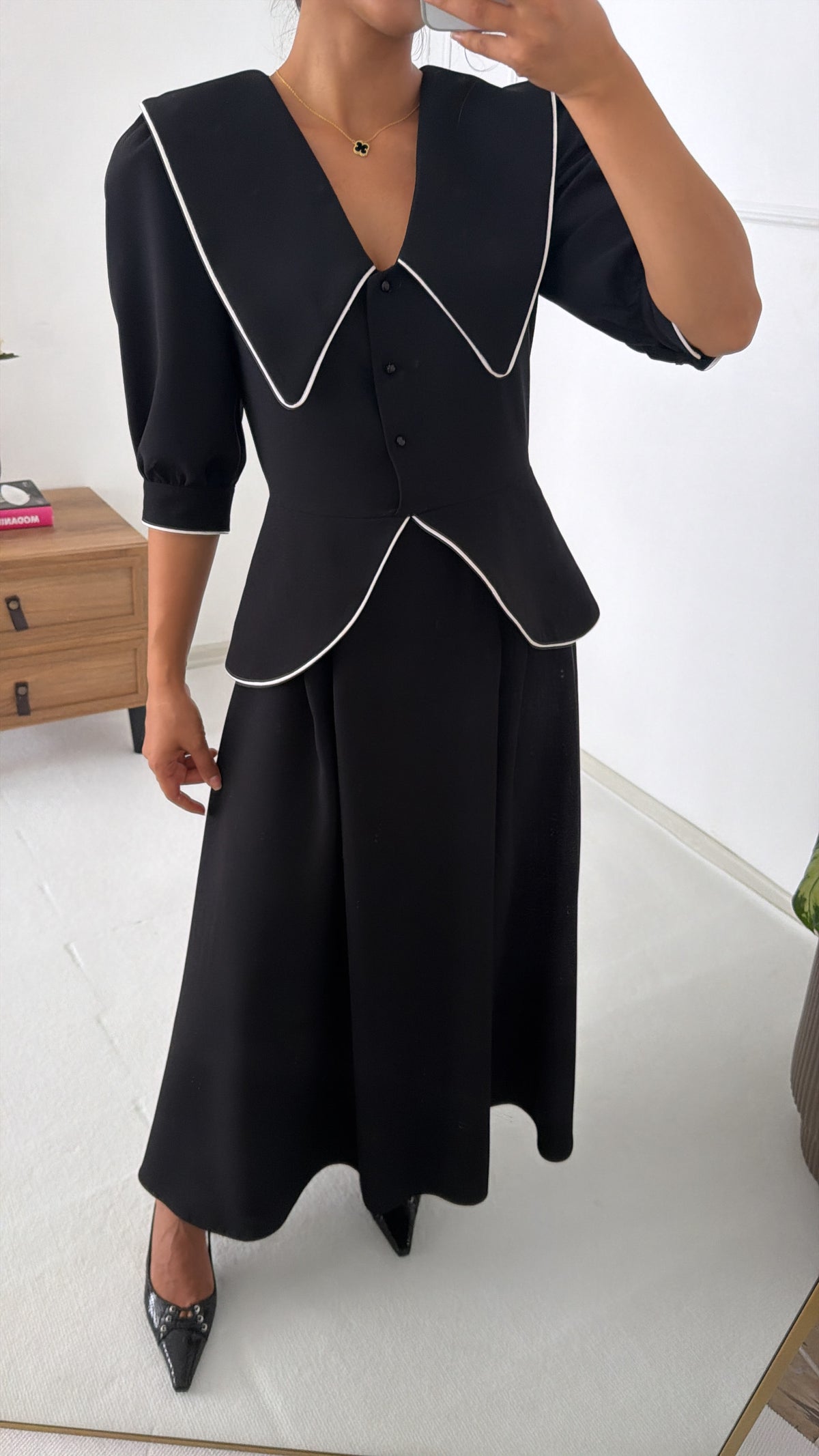 Madam Vera Elbise