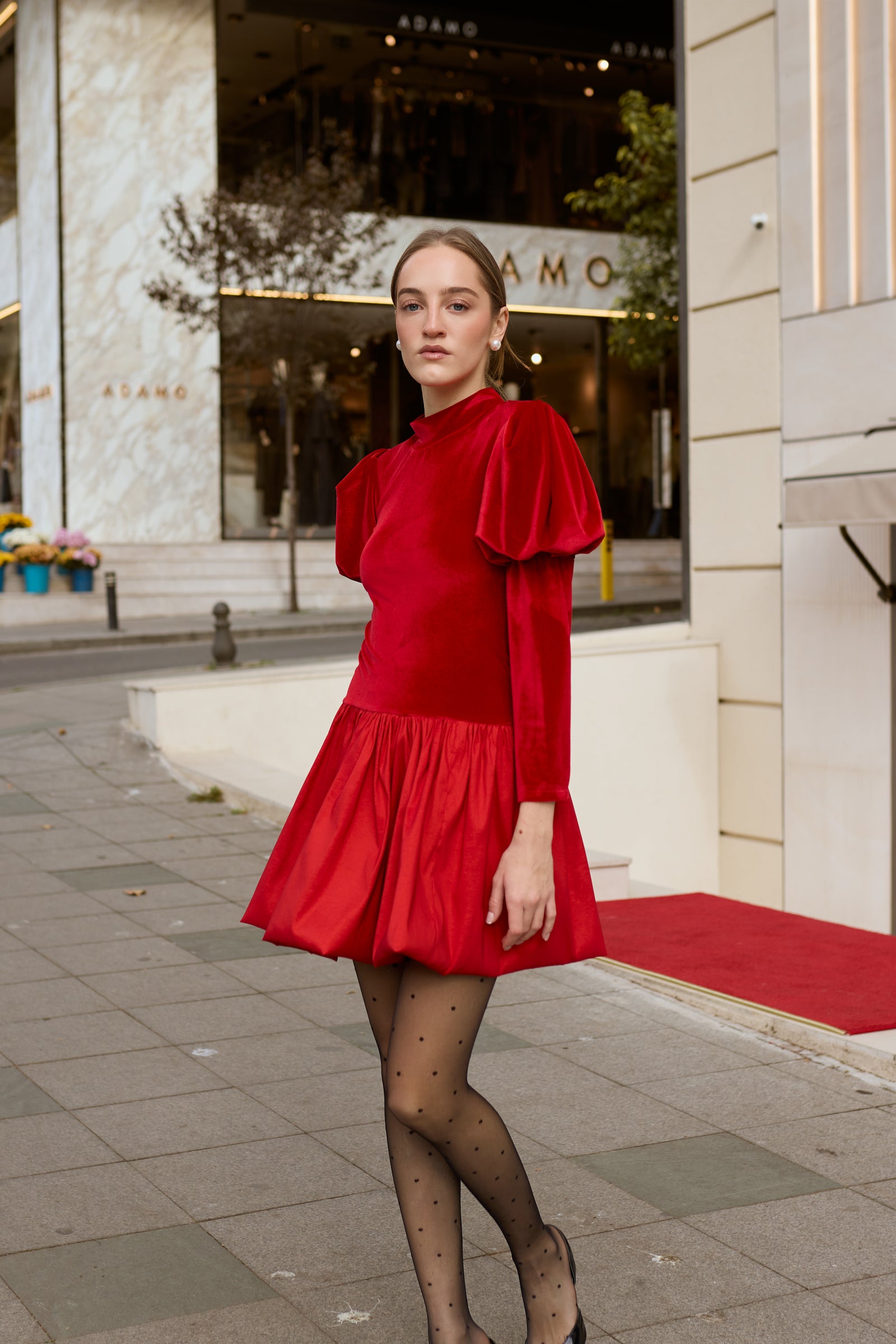 Velvet Red Mini